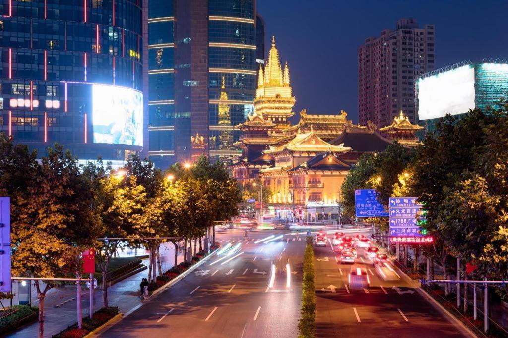 Kingtown Hotel Hongqiao Shanghai Exterior foto